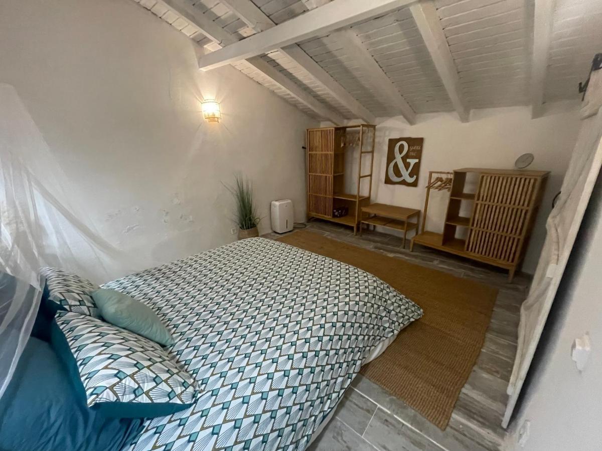 カラパテイラ Casa Da Estrelinhaヴィラ エクステリア 写真